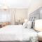 Eclat Luxury Hotel