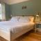 Riverpath Inn