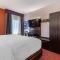 Holiday Inn Express Metropolis by IHG - متروبوليس