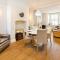 Stamford Park Road by YourStays, A wonderful family townhouse in a superb location!