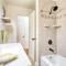 New Beach Jewel Bungalow