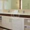 Fantastic spacious beachfront VILLAVACANCES - Grand Bay