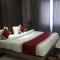 Hotel Crystal Grand