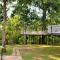 Kottawatta River Bank Resort
