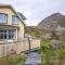 Sea-view house in Sund