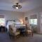 SummerWood Inn
