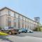 Sleep Inn & Suites