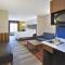 Holiday Inn Express Hotel & Suites Auburn Hills, an IHG Hotel - Auburn Hills