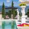 VILLA TURRI - Luxury Country & Padel Resort