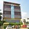 Hi 5 Hotel & Experience