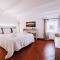 Petit Hotel 5 Fars