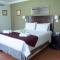 Floreat Riverside Lodge and Spa