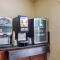 Quality Inn & Suites Lawrence - University Area