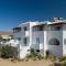Bluefox Apartments