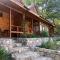 Refugio del Maipo Lodge