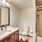 Lakefront Fairbanks Unit, 1 Mile to Pioneer Park!