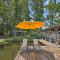 Lake Sinclair Crooked Creek Cottage with Fire Pit! - Eatonton