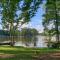 Lake Sinclair Crooked Creek Cottage with Fire Pit! - Eatonton