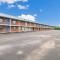 Motel 6-Metropolis, IL