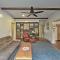 Easy Access to Beaches Vineyard Haven House