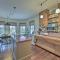 Vineyard Haven House - Easy Access to Beaches - 维恩亚德海文
