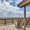 Steps to Beach Home with Deck in Galveston! - 加尔维斯敦