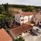 Apartments Sain with garden terrace near the beach - Poreč