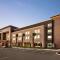 La Quinta Inn & Suites by Wyndham Orlando I-Drive Theme Parks