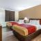 Econo Lodge Inn & Suites Fairgrounds