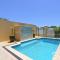 LUXURY VILLA W POOL & SPAS - Coogee