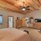 Lavish Cabin with Deck Less Than 3 Mi to Pinetop Country Club - Indian Pine