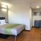 Studio 6 Wichita, KS - Airport - 威奇托 Studio 6 Wichita, KS - Airport - 威奇托