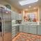 Lakefront Condo with Resort-Style Amenities and Marina