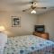 OOB Apt - 1 Block to Bay, Half-Mile to Pier! - Old Orchard Beach