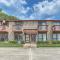 Walk to Ocean North Myrtle Beach Townhome! - 默特尔比奇