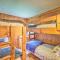 Charming Wilmington Cabin, 8 Mi to Mt Snow!