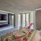 Panama City Beach Condo with Balcony and Ocean Views