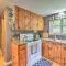 Charming Wilmington Cabin, 8 Mi to Mt Snow! - 威尔明顿