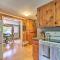 Charming Wilmington Cabin, 8 Mi to Mt Snow!