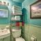 Virginia Beach Studio with Balcony and Pool View! - 弗吉尼亚海滩