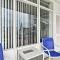 Virginia Beach Studio with Balcony and Pool View! - 弗吉尼亚海滩