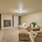 Family Home with WiFi, 14 Mi to Dutch Wonderland!