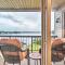 Waterfront Condo with Pool Access in Hot Springs - 温泉城