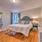 Centrally Located Hot Springs Home with Deck! - 温泉城