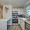 Cottage with Patio and Grill - 25 Min to Taos Valley!