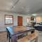 Chic Studio with Grill - 25 Mins to Taos Ski Valley!