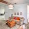 Renovated Austin Apt with Pool at Stunt Ranch!