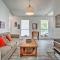 Renovated Austin Apt with Pool at Stunt Ranch!