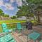 Cedar Creek Lake Access Retreat with Deck - Kemp