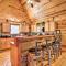 Broken Bow Cabin with Deck on Mountain Fork River! - بروكن بو